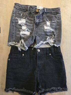 Joyfolie Distressed Gray and Cat and Jack Black Denim Shorts (two shirts)